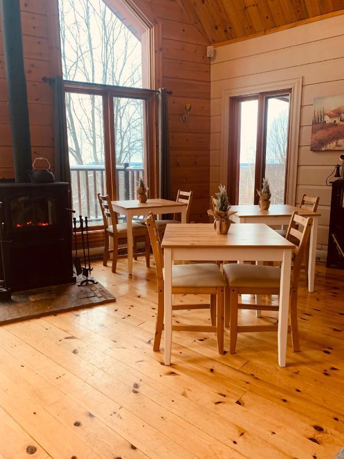 La Boheme - Bed & Breakfast Bromont Exterior foto